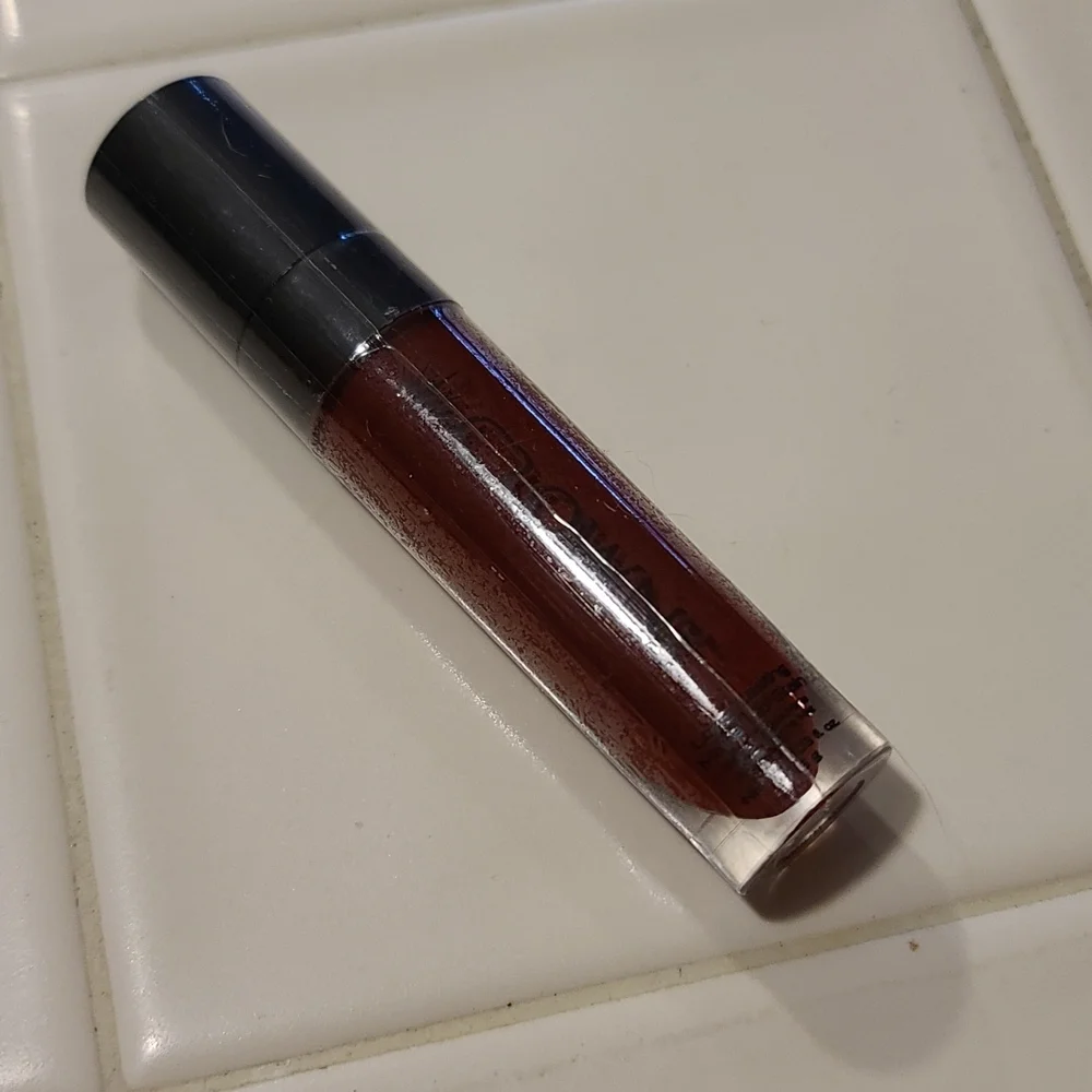 Crown Pro Matte Lip Stain in Midnight Kiss